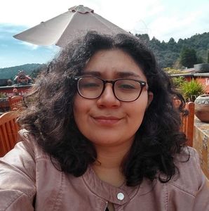 Meet your Posher, Jeannine